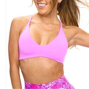 BUFFBUNNY Girlfriend Sports Bra